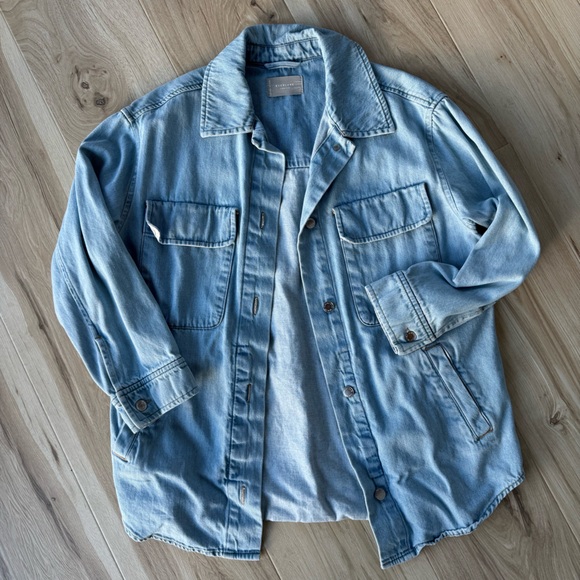 Everlane denim shirt jacket - Picture 6 of 10